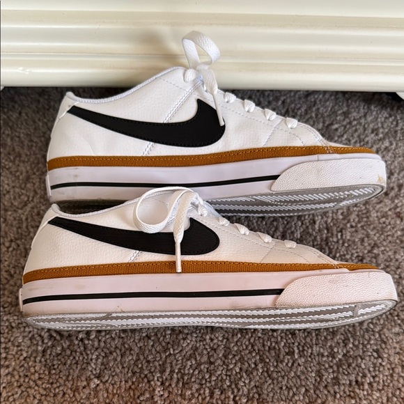 Nike Court Legacy Next Nature - Women’s size 7 - Picture 3 of 16